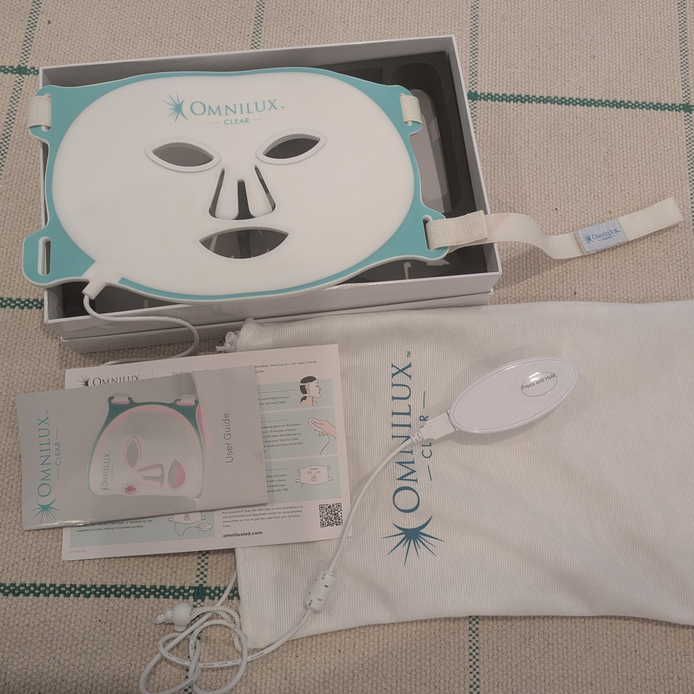 Omnilux Clear LED Face Mask